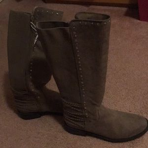 Justice Taupe Rhinestone/Stud Suede NWT boots Sz 9